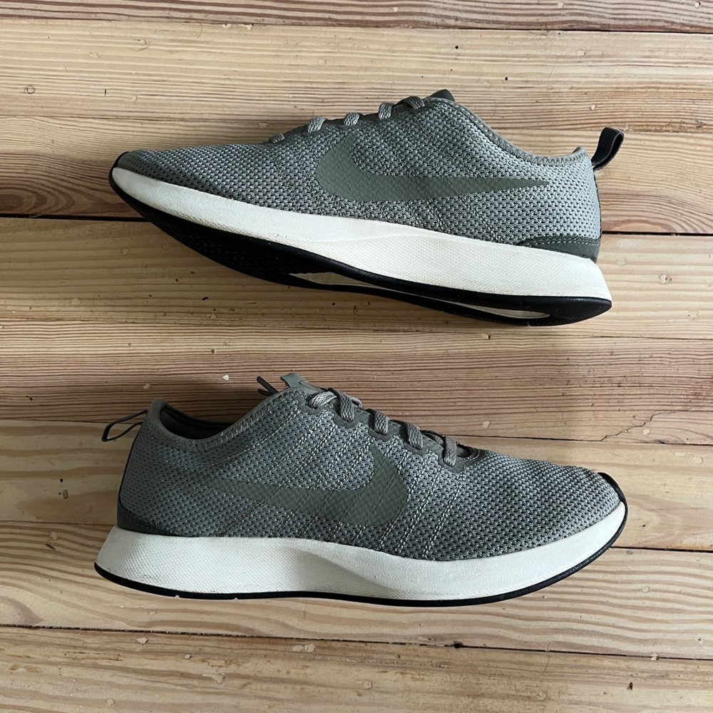 Nike Dualtone Racer Women Sneakers Running Shoes Sage Green Athletic Lightweight